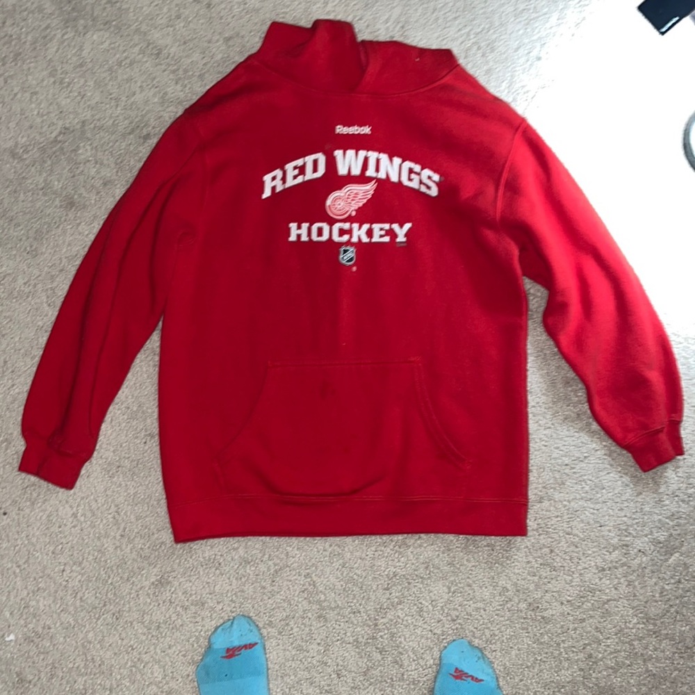Red wings hockey hoodie